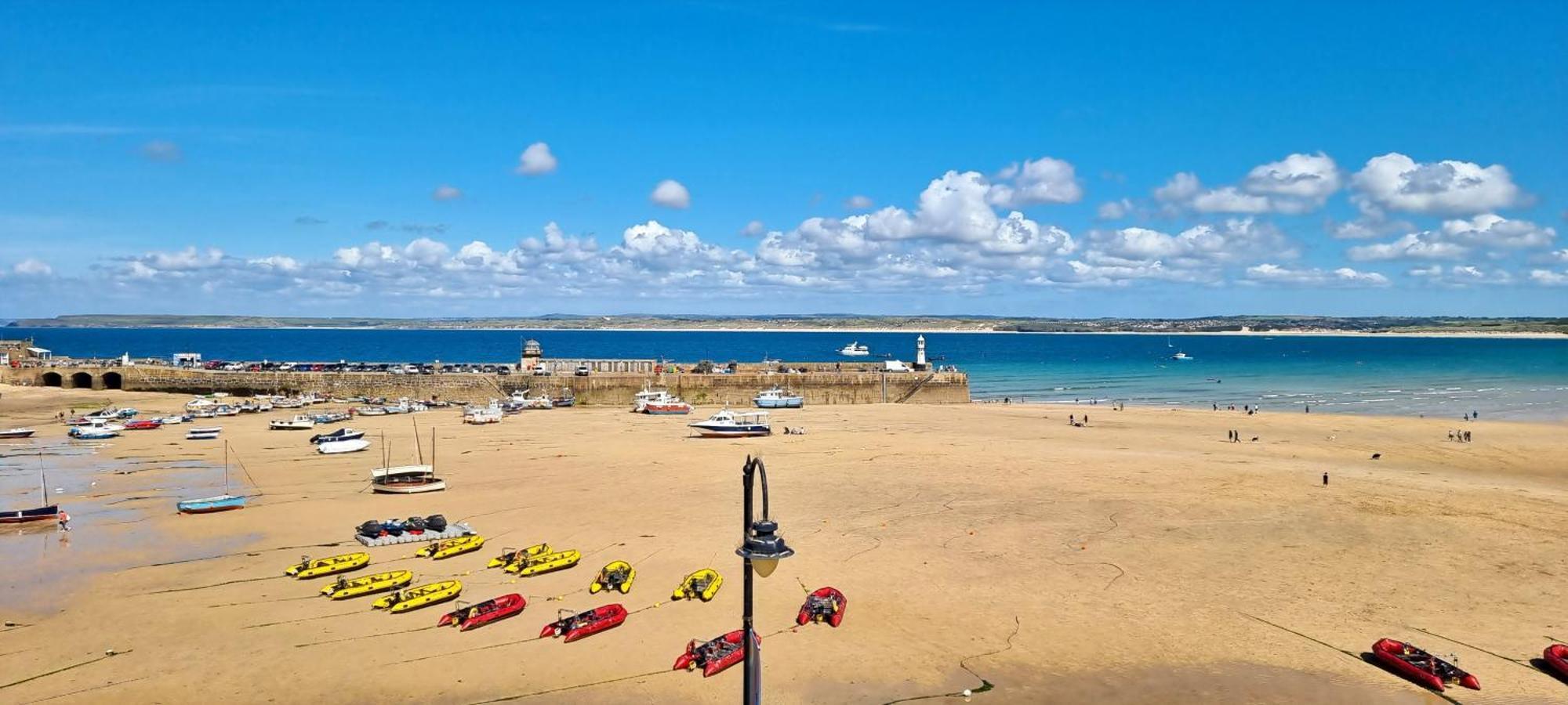 Premier 4 - Stunning Suite, Beautiful Sea Views Сент-Айвс Екстер'єр фото